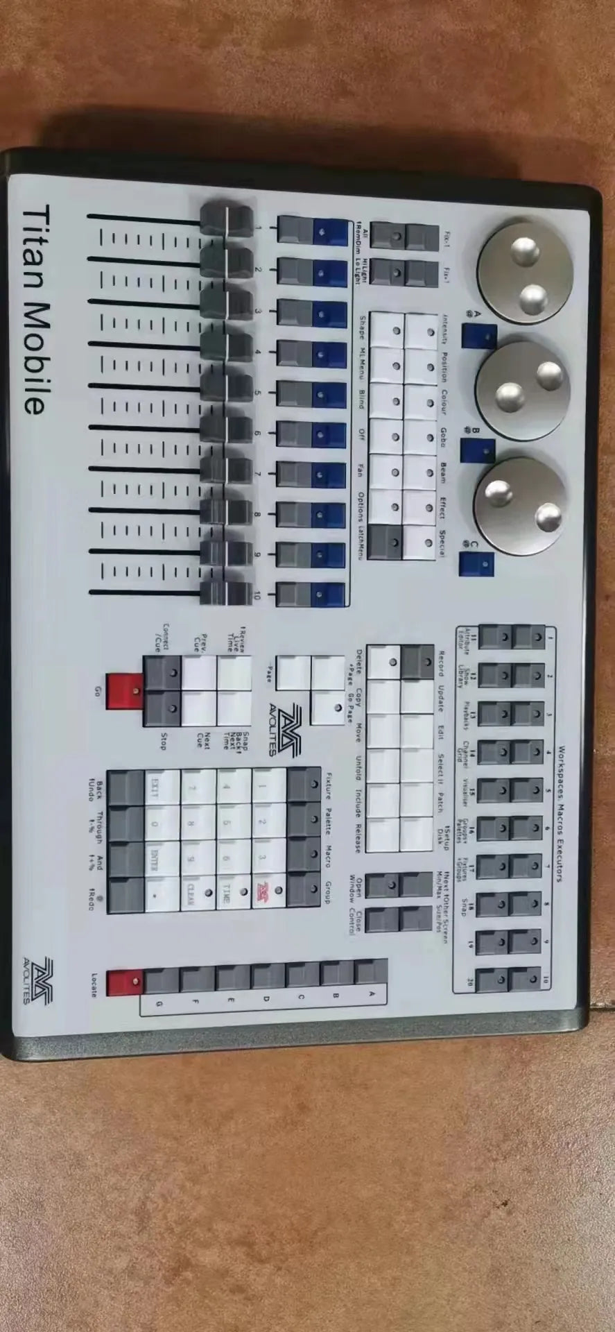 Titan Mobile Controller DMX512 With Tiger Touch Software Dongle DMX Interface - Ampere Galaxy